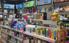 增长9.2%！化妆品零售回暖，品牌和门店如何...